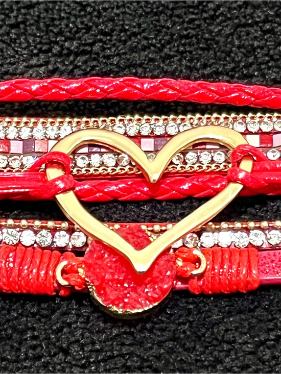 Boutique Classic Jewelry - Boho Red Layered Leather Cuff Boutique Magnetic Bracelet Gold Heart Druzy Clasp